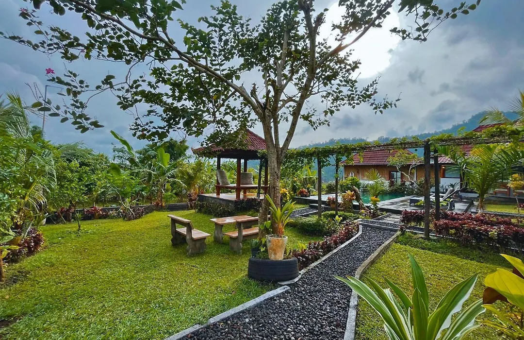 Villa Pastiny Santy Sidemen-1